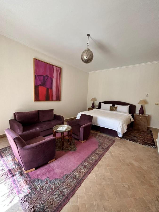 Palais Claudio Bravo Hotel