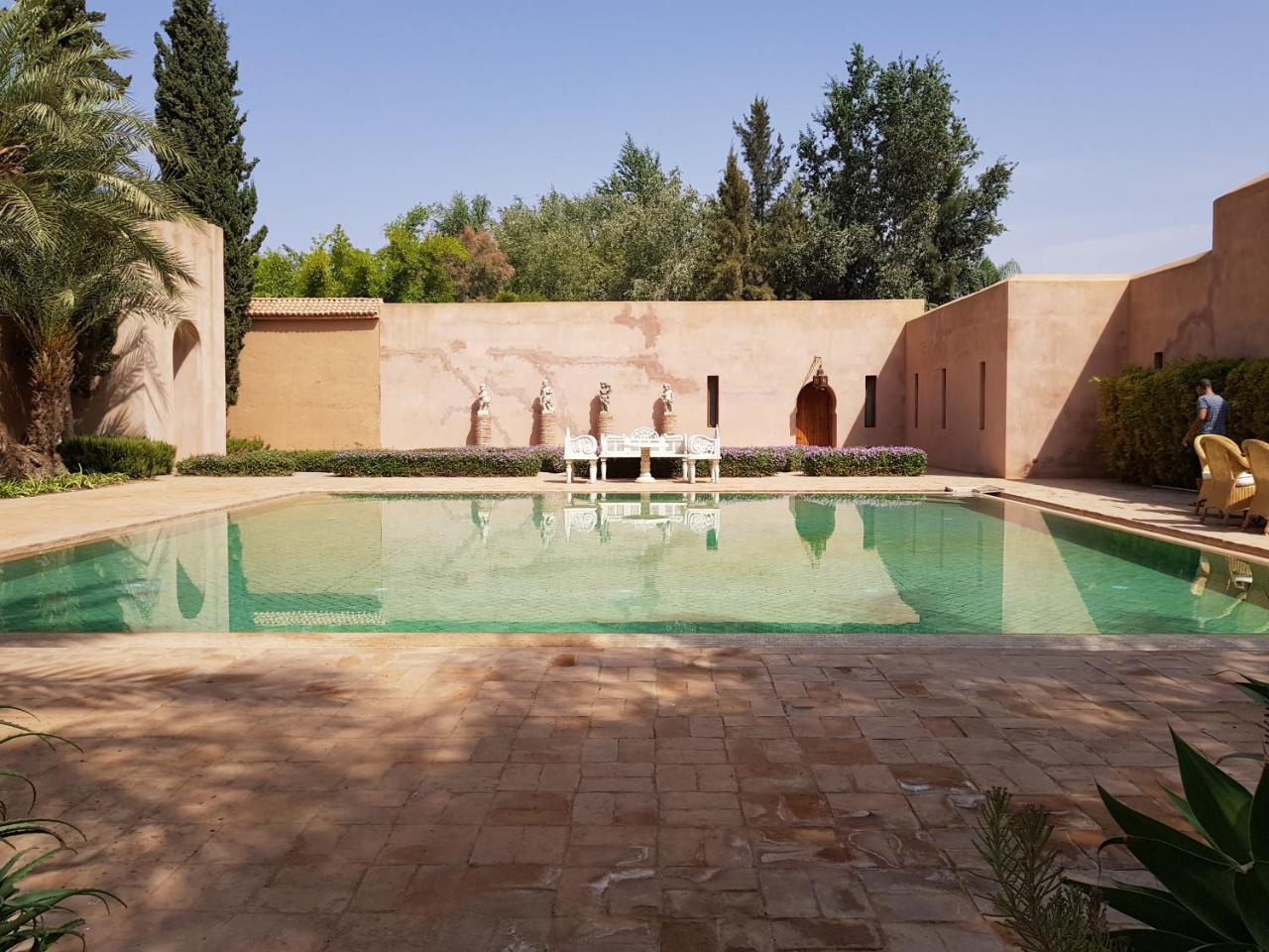 Hotel Palais Claudio Bravo