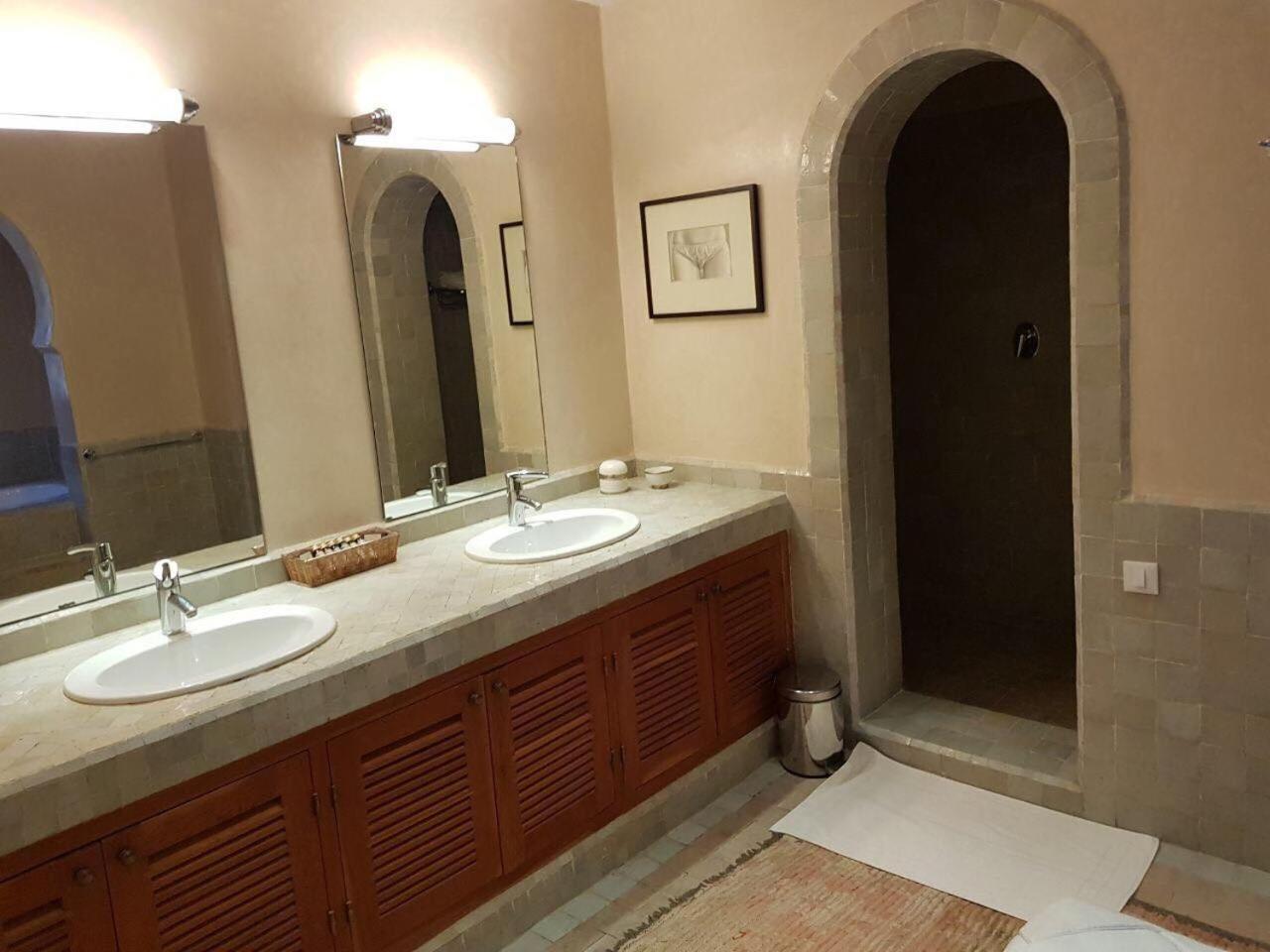 Palais Claudio Bravo Hotel 4*