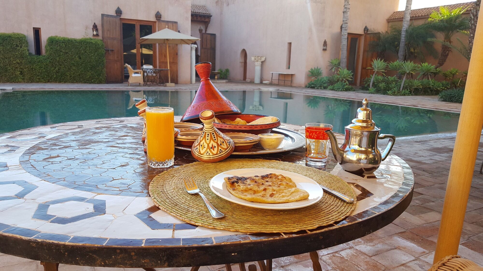 Hotel Palais Claudio Bravo 4*